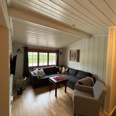 Cozy Centrally Located In *